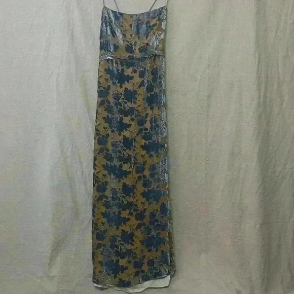 ✨SALE✨Zara Limited Edition Velvet Dress Size M - Picture 11 of 15